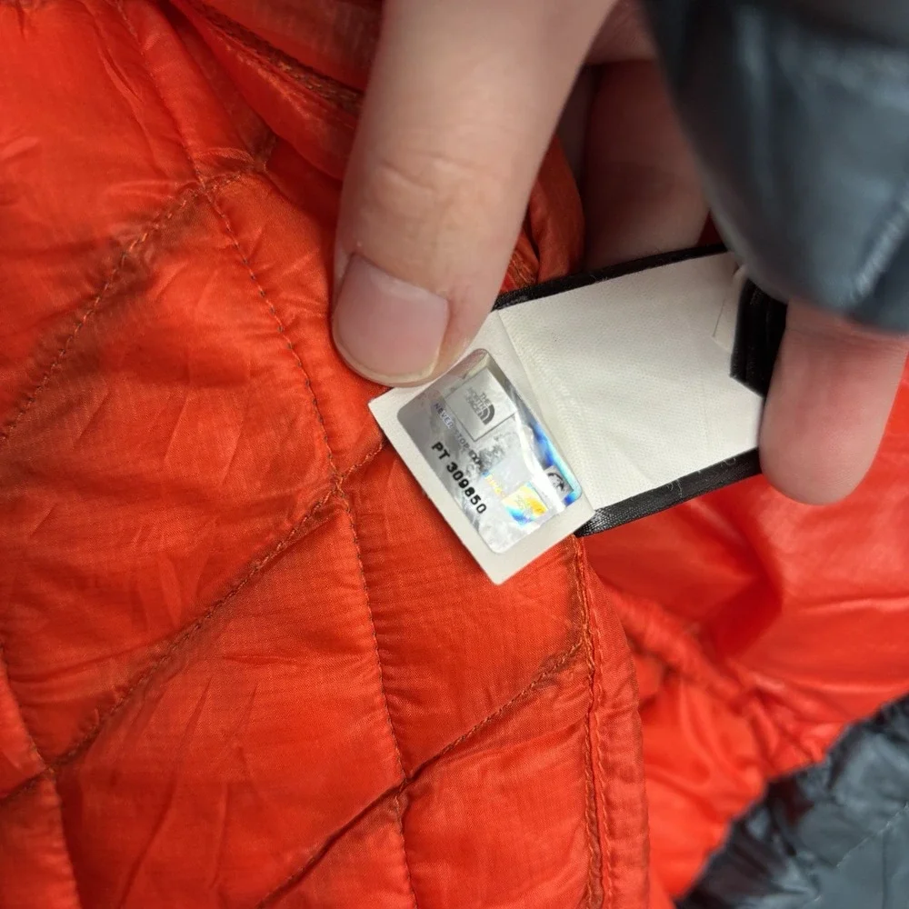The North Face Thermoball Jacket Mens Medium Vanadis Grey Hiking Outdoor Travel